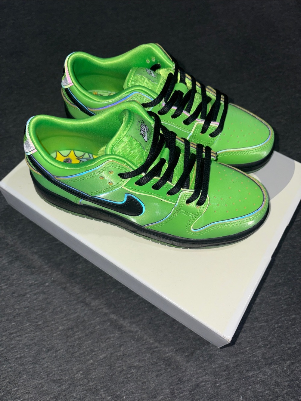 Nike Kids SB DUNK LOW - Powerpuff Girls Buttercup - Green/Black - Size : 1.5Y